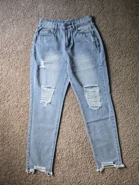 EUC Distressed High Waisted Mom Jeans Light Wash